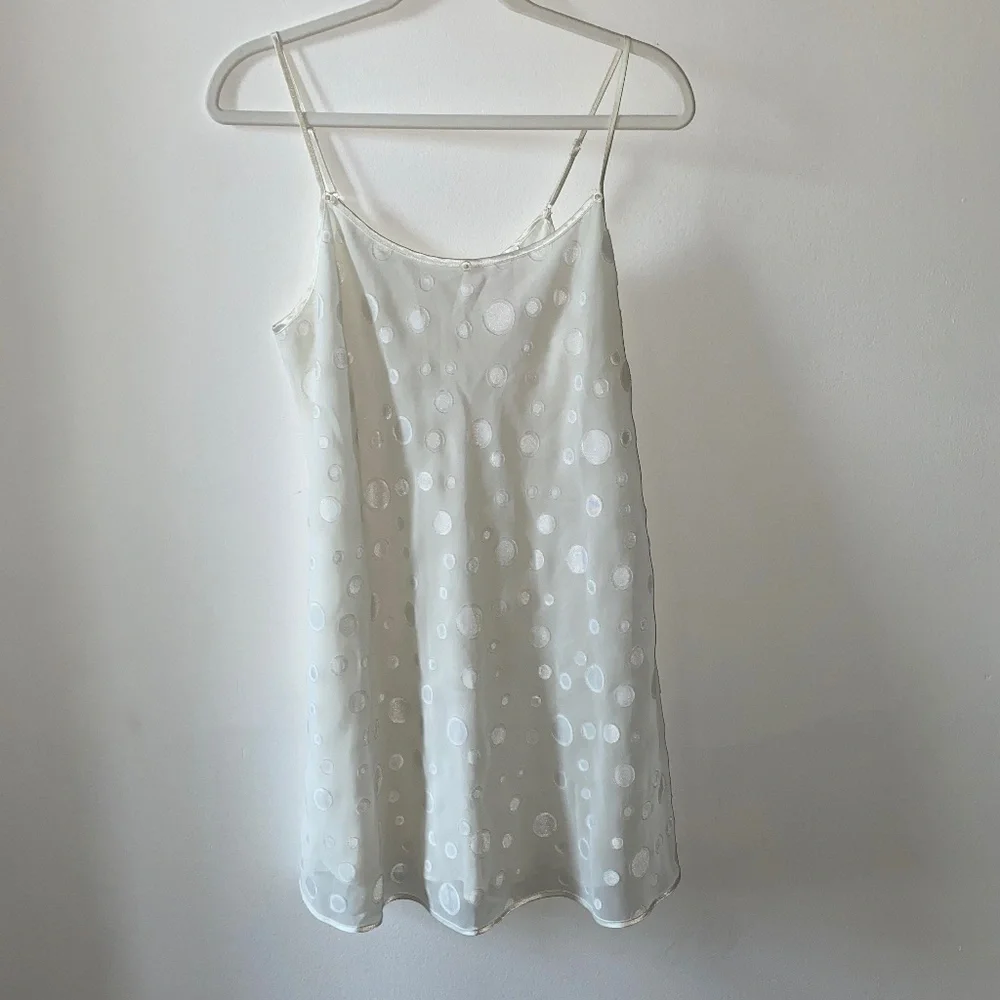 Ivory Oscar de la Renta Nightgown